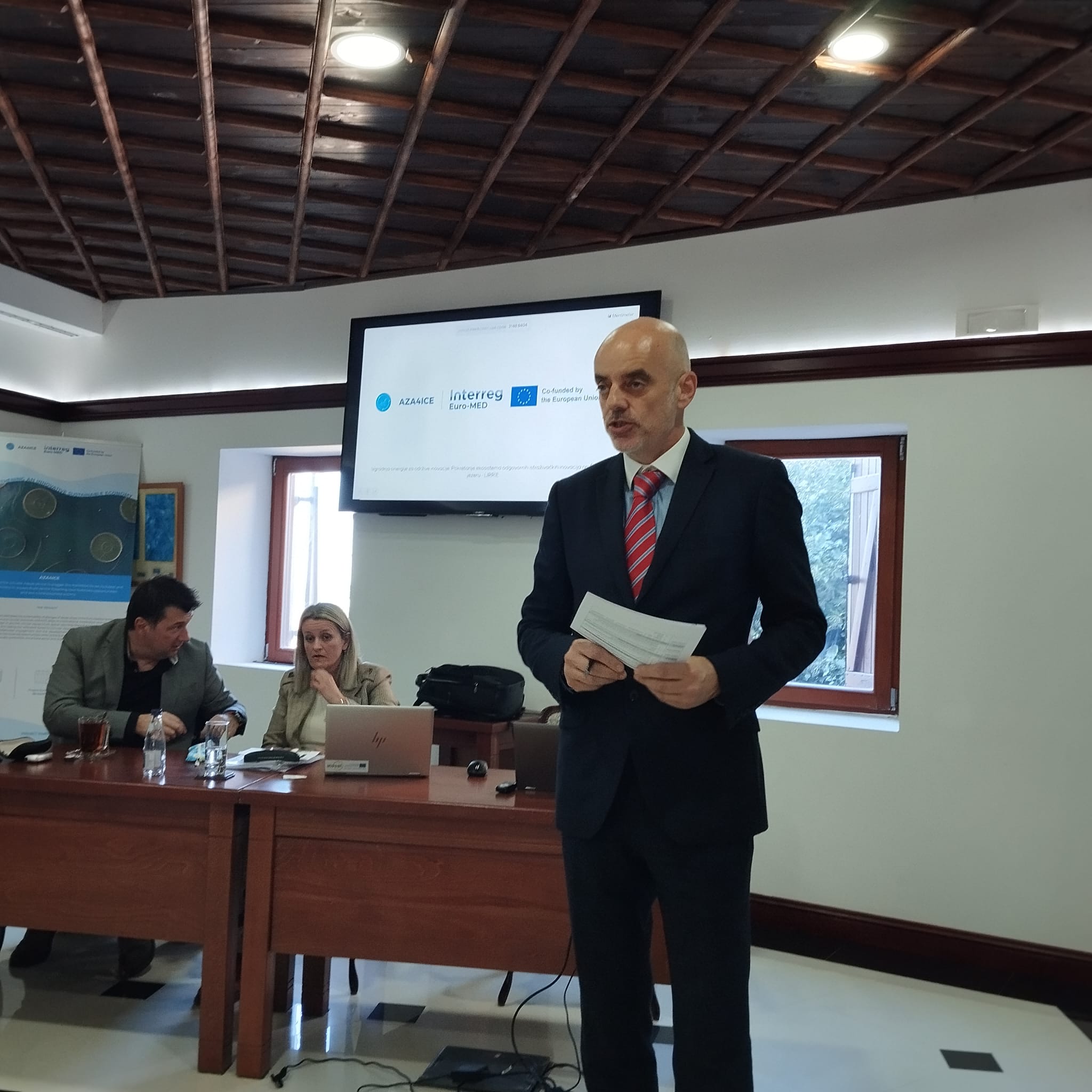 Dr. Radoje Laušević speaking on LiRRIE event in Ulcinj, Montenegro on 4th March 2025